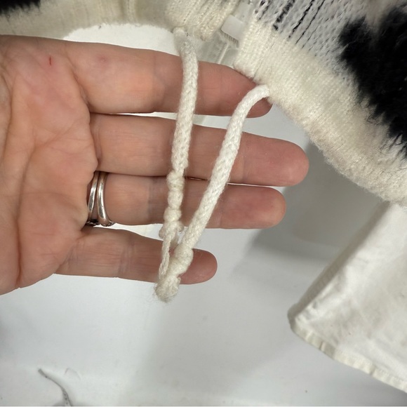 ARTESANIAS Tuntaquimba Native American Wolf print Wool Full Zip sweater jacket M - Picture 6 of 12